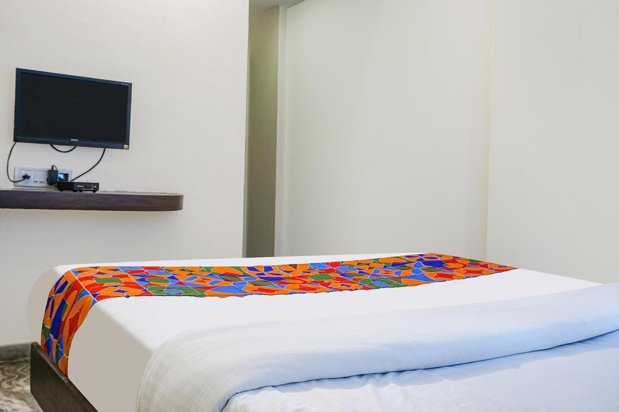 Fabhotel Gokul Lodge Gorhe Khurd Екстер'єр фото